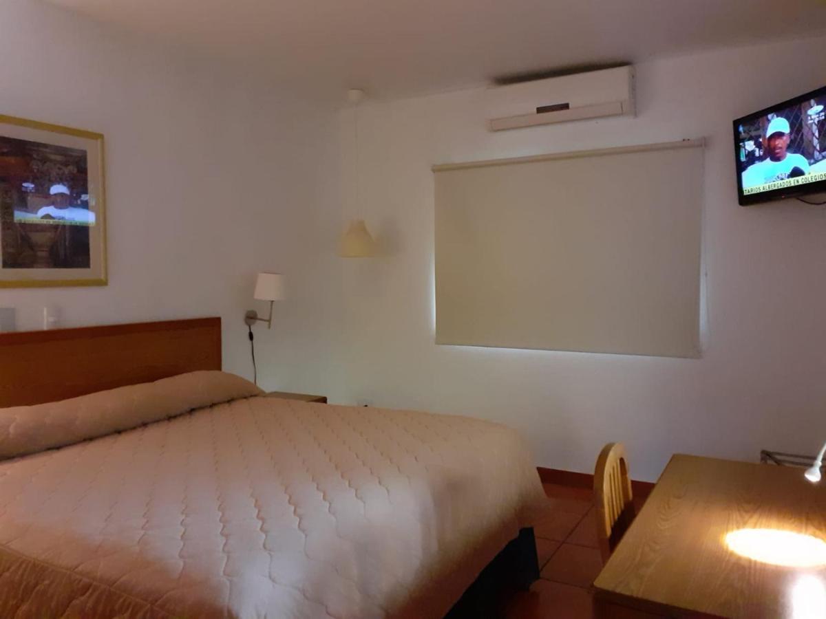 Hotel Brandts Los Robles De San Juan 마나과 외부 사진