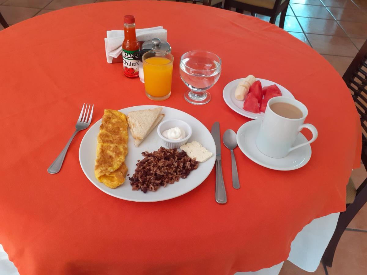 Hotel Brandts Los Robles De San Juan 마나과 외부 사진