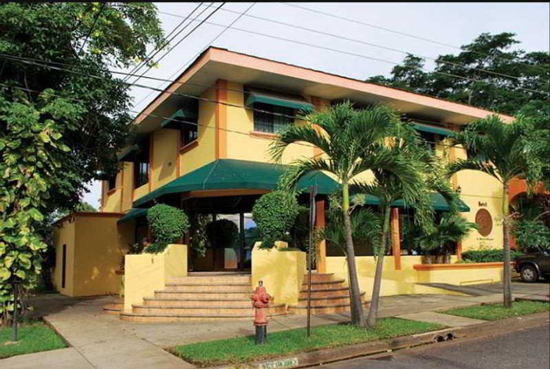 Hotel Brandts Los Robles De San Juan 마나과 외부 사진