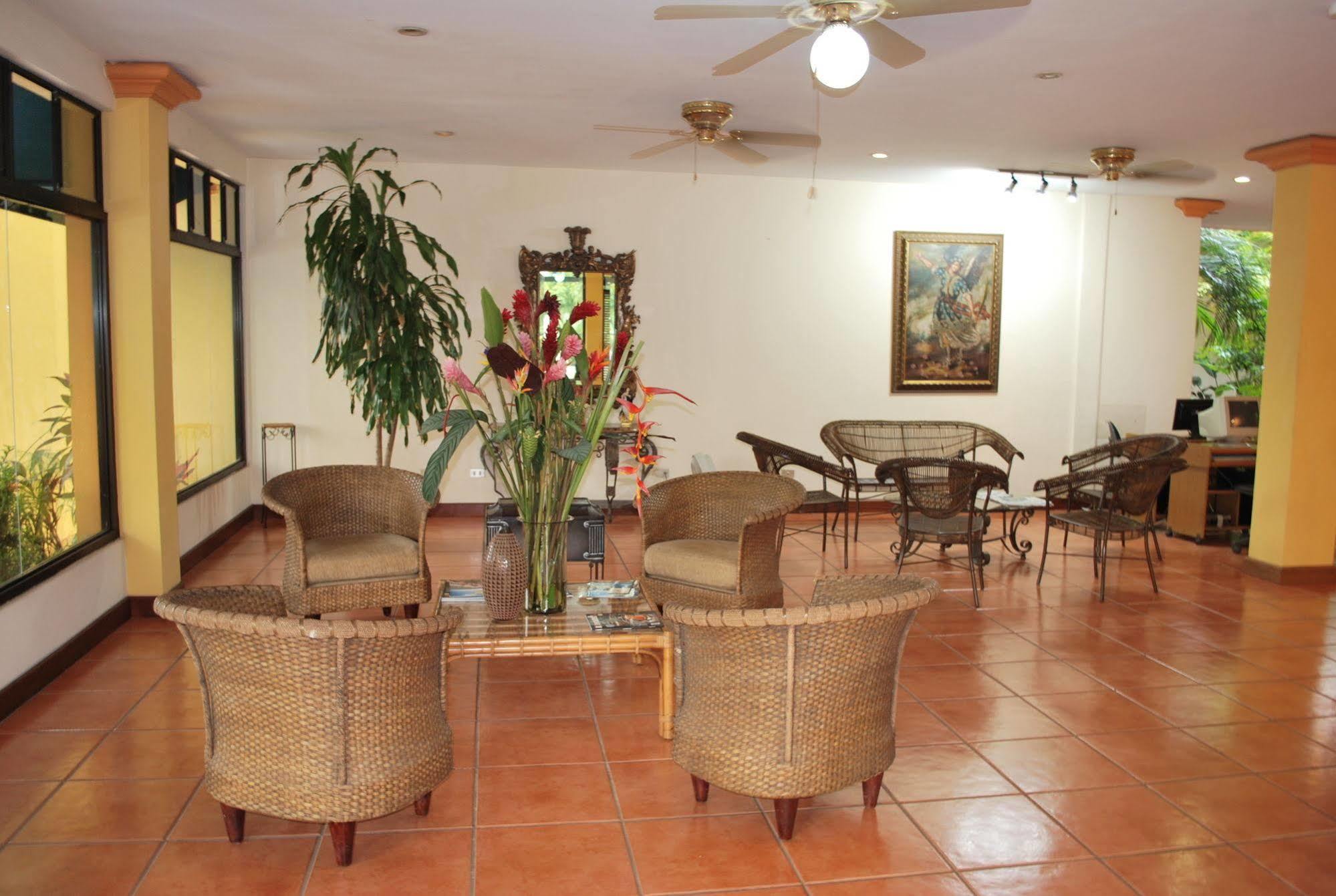Hotel Brandts Los Robles De San Juan 마나과 외부 사진