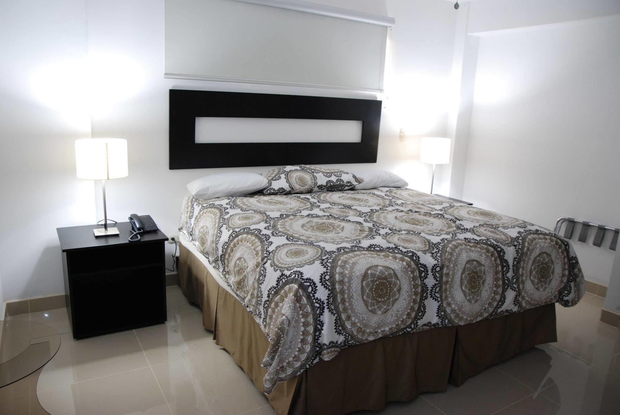 Hotel Brandts Los Robles De San Juan 마나과 외부 사진